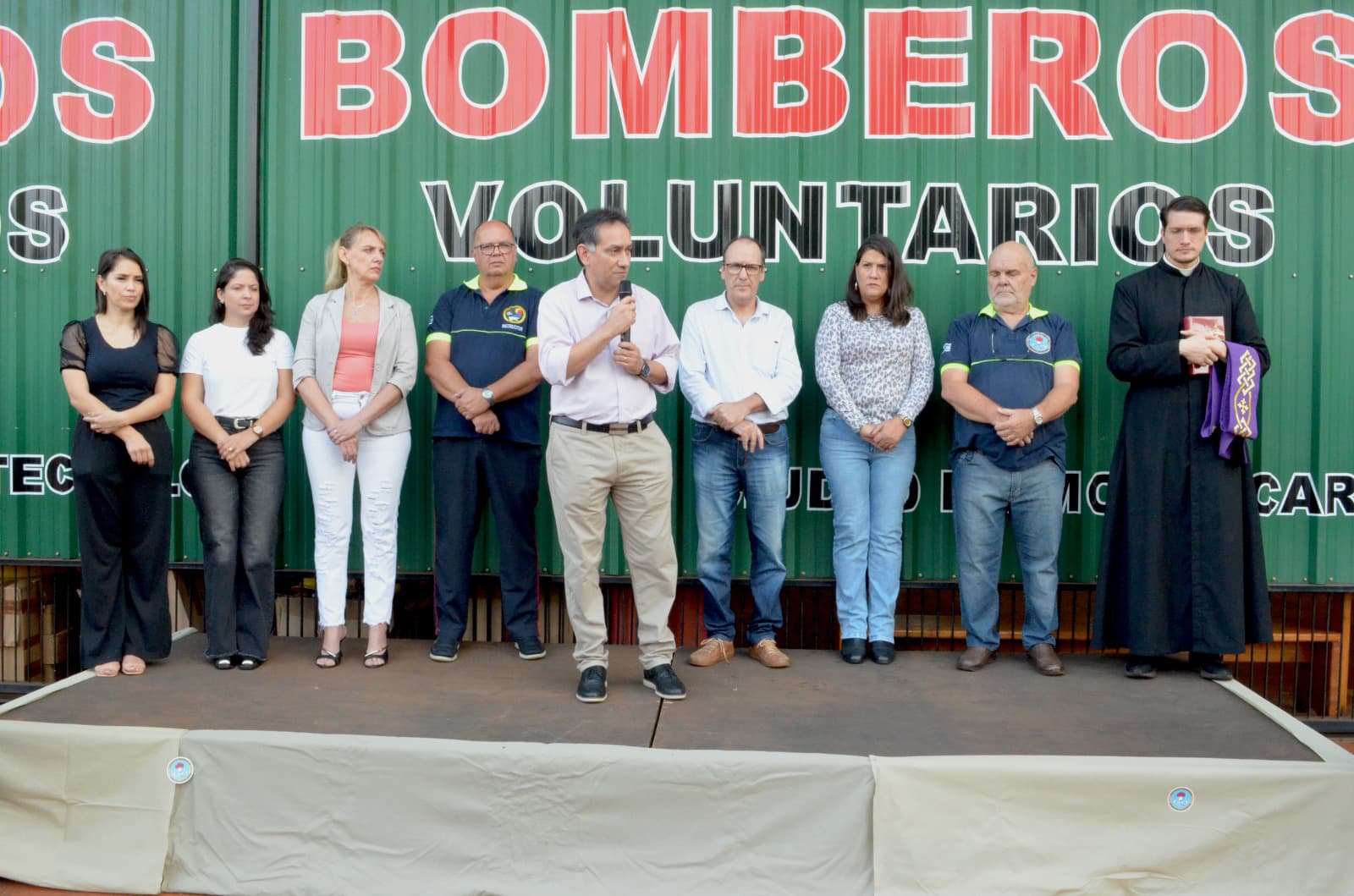 Montecarlo: Bomberos voluntarios recibieron nuevo equipamiento de seguridad y lucha contra incendios